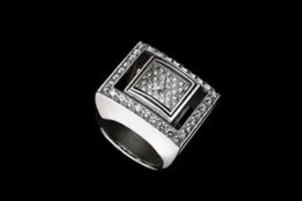 重庆回收伯爵首饰
